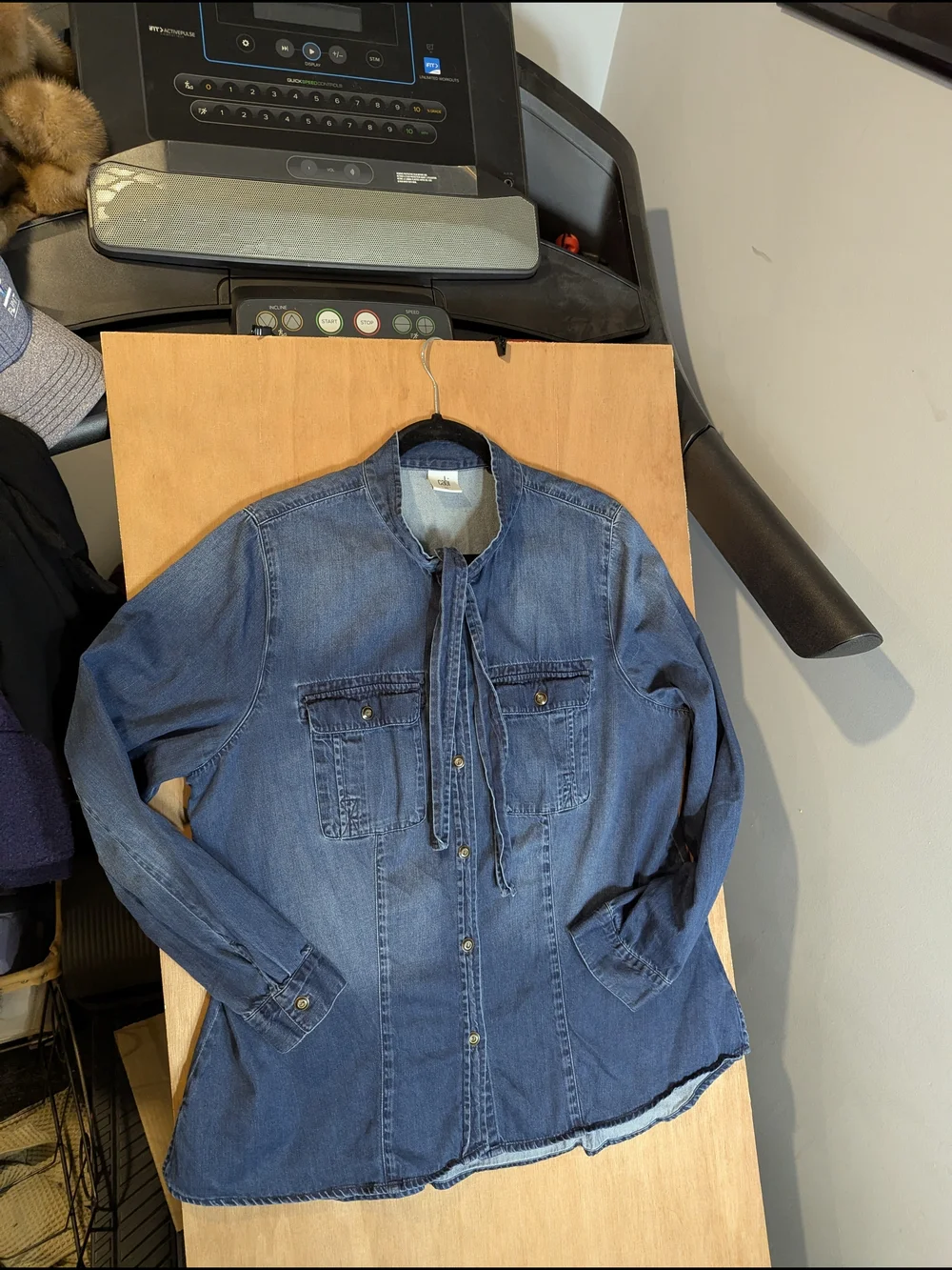 Cabi Waterfront Denim Shirt | Size XL - Picture 6 of 9